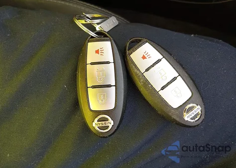 2015 Nissan Rogue Sv z USA, uszkodzony, nr VIN KNMAT2MV6FP560330